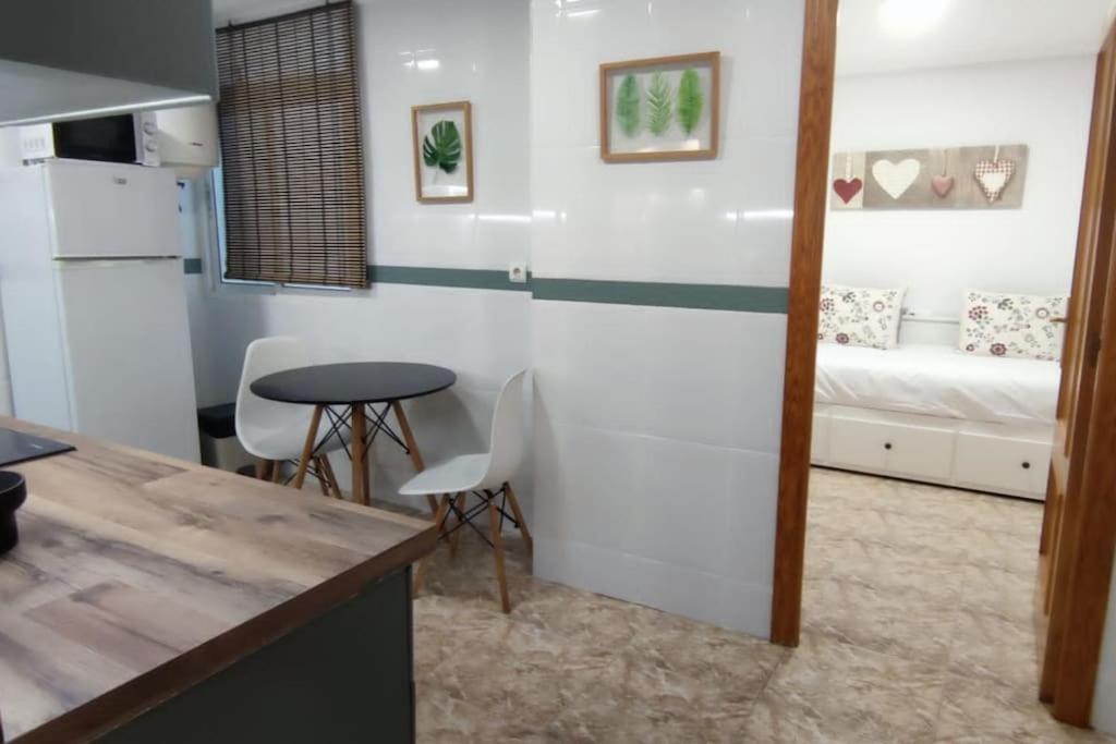 Apartamento En El Centro De Elche Con Terraza La Alborada Exterior photo
